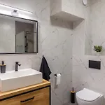 Lägenhet Przystanek Centrum *